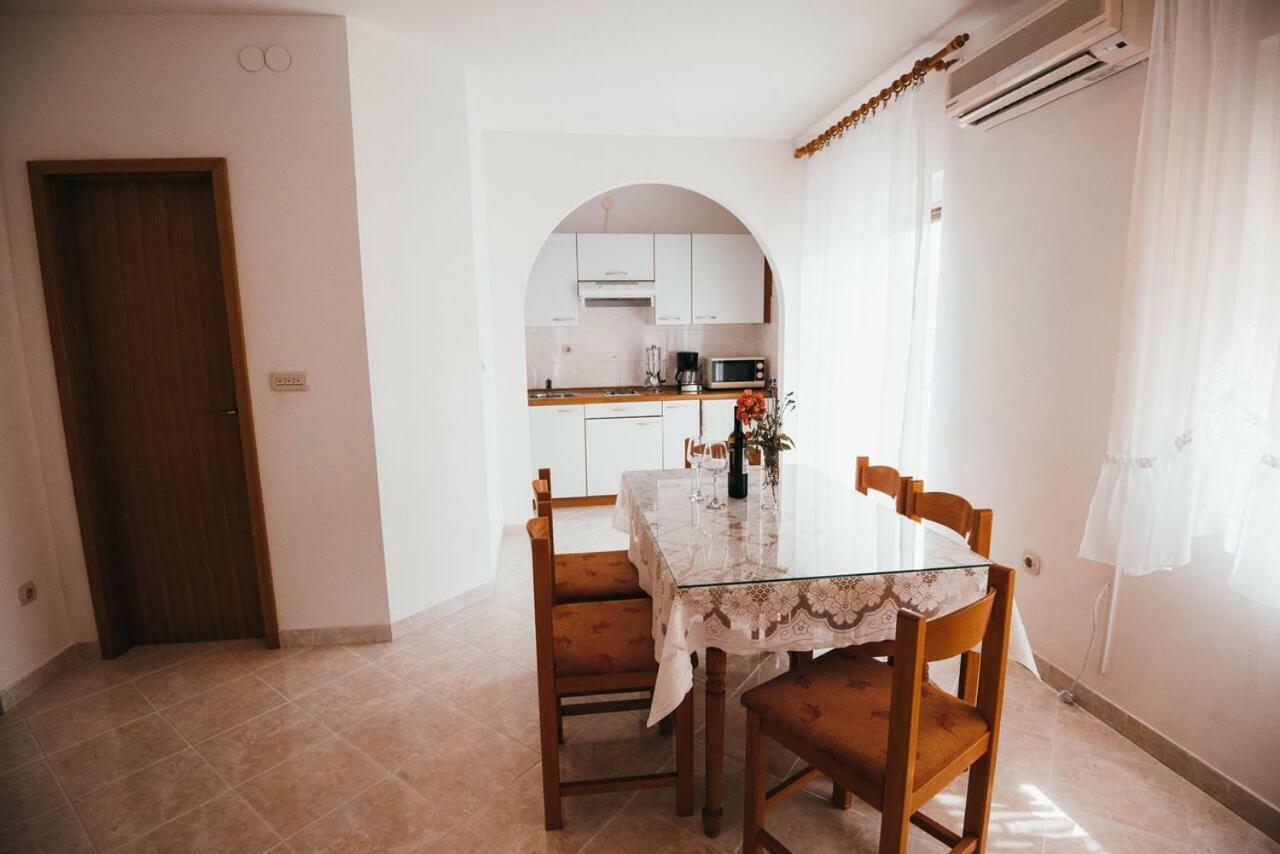 Apartmani Tamaris Vodice Luaran gambar