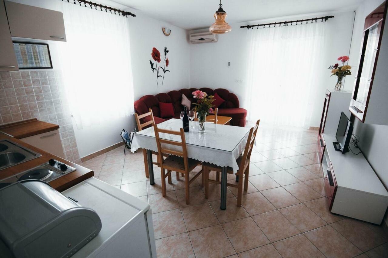 Apartmani Tamaris Vodice Luaran gambar